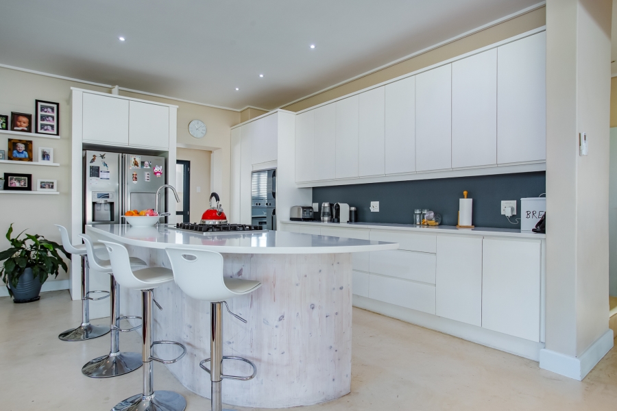 4 Bedroom Property for Sale in Pearl Valley at Val de Vie Western Cape